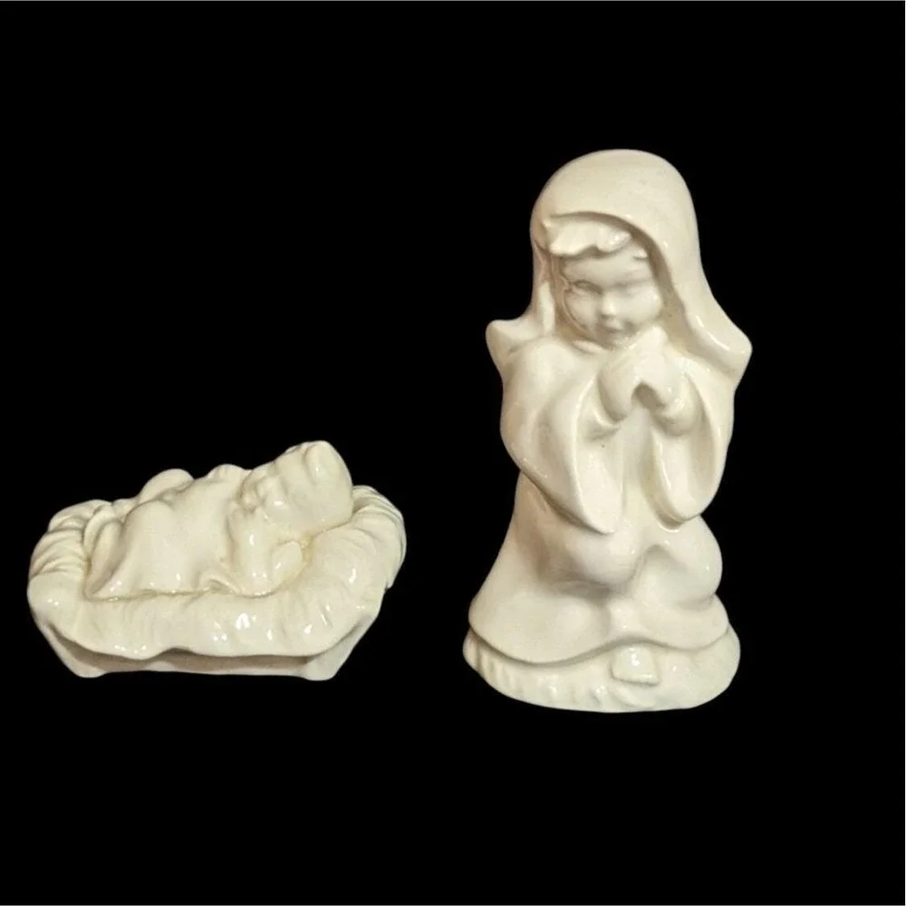 Vintage Ceramic‎ Nativity Mary and Baby Jesus Figurines Cream Glaze 2 Piece Set